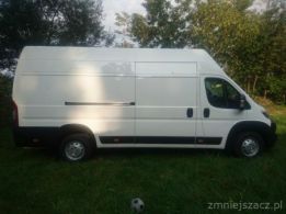 wypożyczalnia busów , samochodów dostawczych