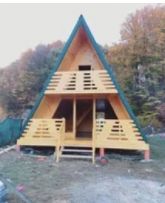 CONSTRUIM CABANE
