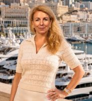 АН Анна Коновалова