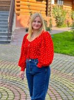 Агенство нерухомості Фенікс, Світлана