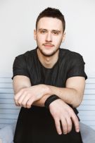 Віктор - керуючий магазином FlipFlop